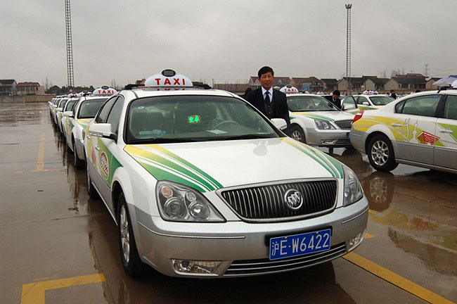 混合动力"世博出租车"